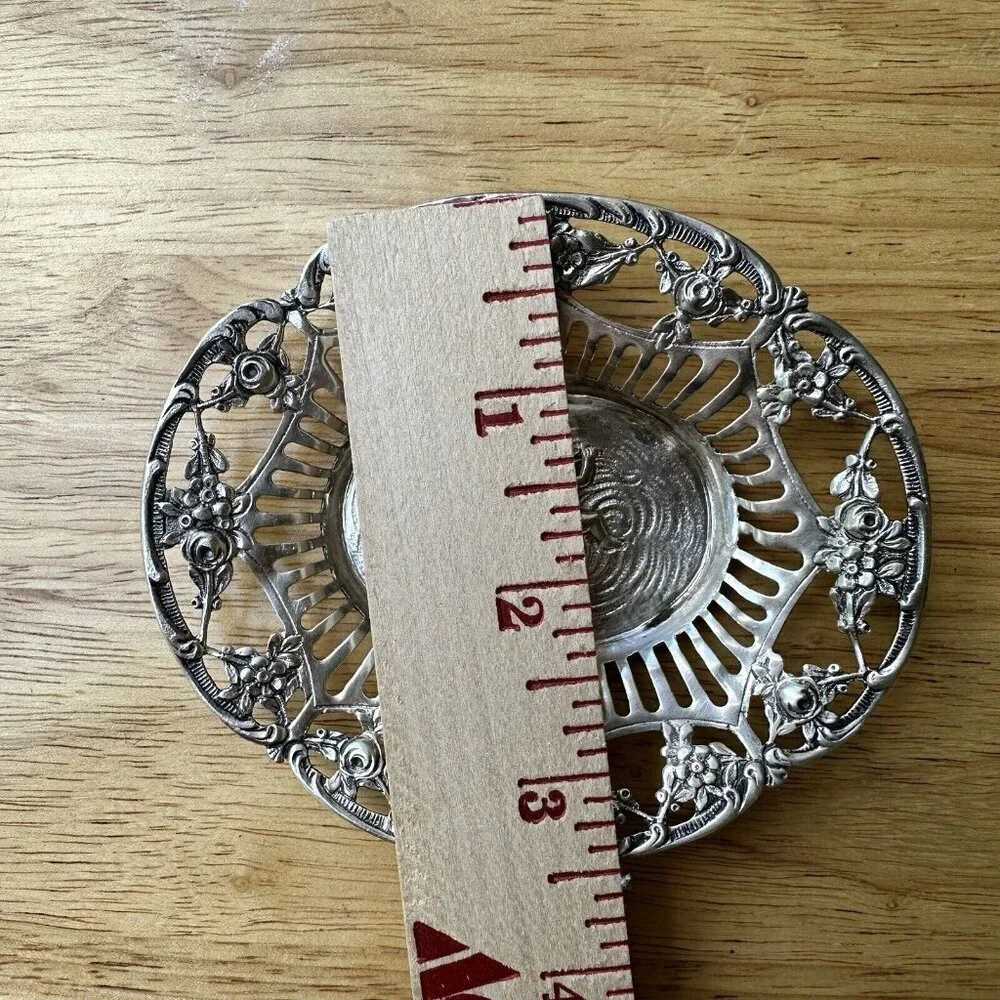 Artisan John Betjemann this antique